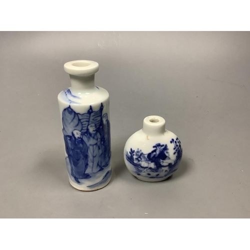 212 - Two Chinese blue and white snuff bottles, tallest 10cm