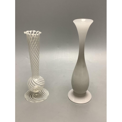 431 - A quantity of Venetian and other glass, including millefiore, tallest 19cm