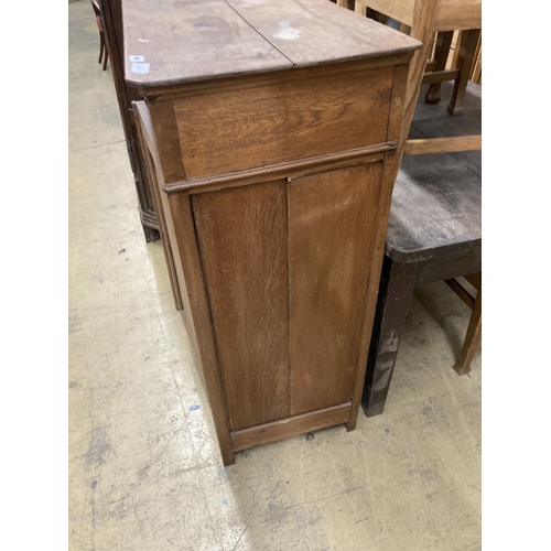 86 - A 19th century Continental oak side cabinet