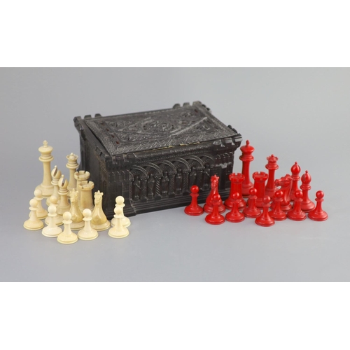 21 - A Jaques of London red and white ivory 3 1/2" Staunton chess set, c.1850,with Carton Pierre cas... 