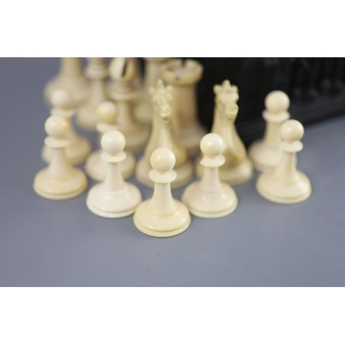 21 - A Jaques of London red and white ivory 3 1/2" Staunton chess set, c.1850,with Carton Pierre cas... 