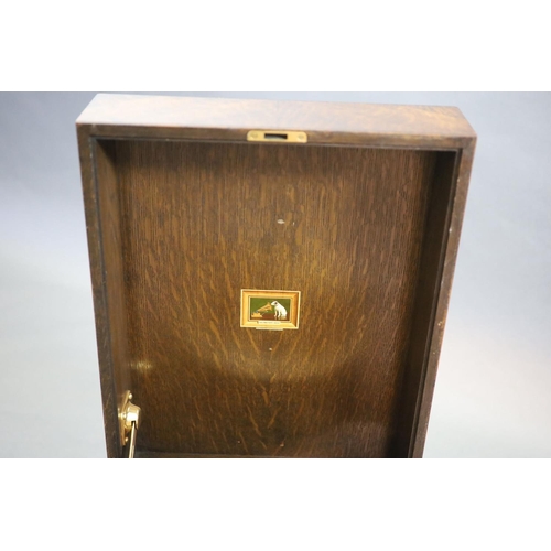 28 - A HMV Lumiere model oak cased 460 gramophone, c1925,with original (unbroken) Lumiere pleated gilt di... 