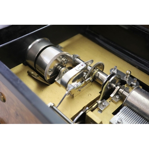 30 - A rare Swiss quatre-revolver cylinder musical box, late 19th centuryWith a sectional 148 tooth comb,... 