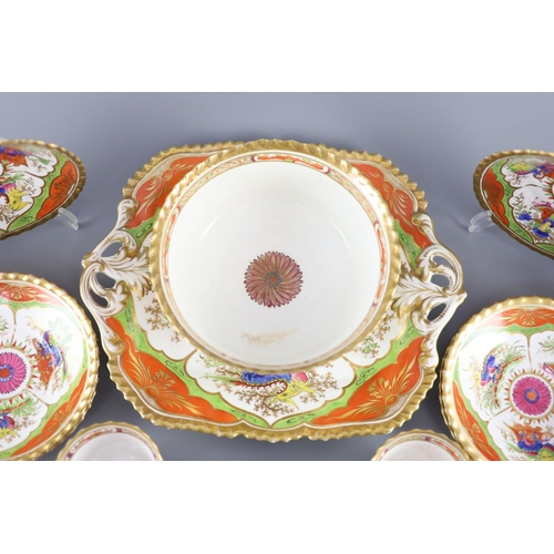 81 - A Chamberlain & Co. Worcester Bengal Tiger or Dragons in Compartments part tea set, c.1840,each ... 