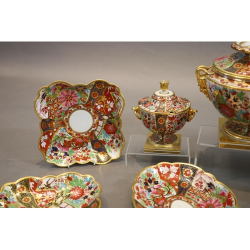 82 - An impressive Barr Flight & Barr Japan pattern dessert service, c.1810,comprising a pair of mask han... 