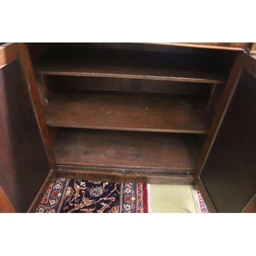 102 - A late Regency mahogany brass mounted chiffonier, width 99cm, depth 46cm, height 102cm