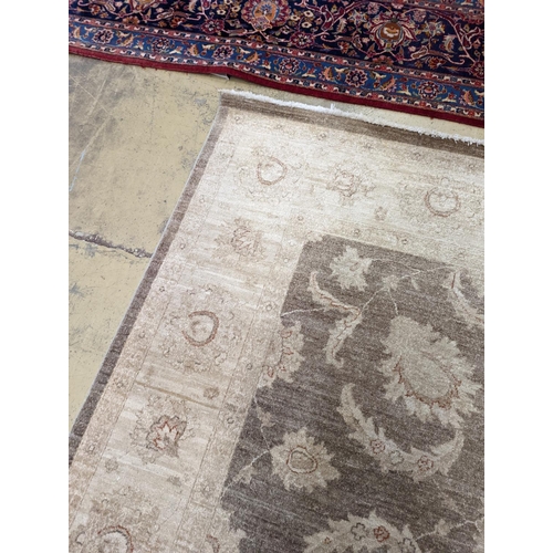 111 - A Zeigler style ivory ground carpet, 300 x 240cm