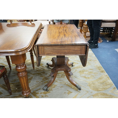 157 - A Regency mahogany drop flap Pembroke breakfast table, width 90cm, depth 49cm, height 72cm... 