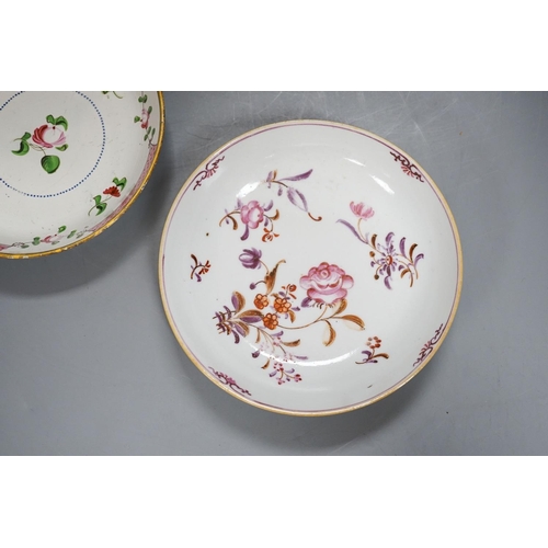 357 - A late 18th century Chinese saucer and pearlware example (2)