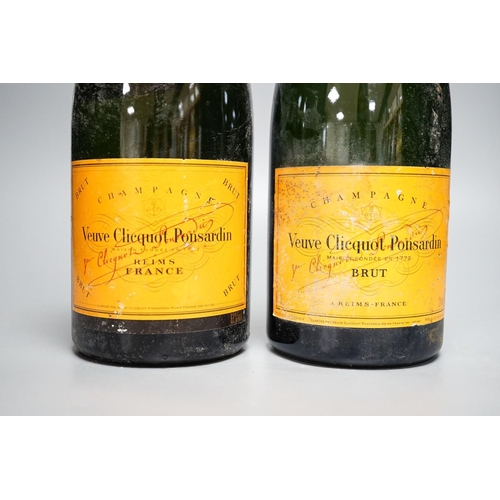 370 - Two magnums Veuve Cliquot champagne