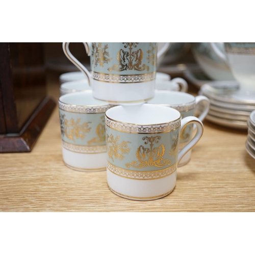 411 - A Wedgwood Columbia pattern part dinner and coffee service