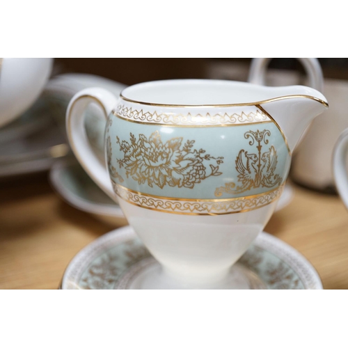 411 - A Wedgwood Columbia pattern part dinner and coffee service