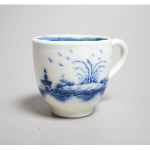 458 - A Caughley 'The Island pattern' blue and white miniature cup, c.1780, 3.4cm. Provenance - Mona Satti... 