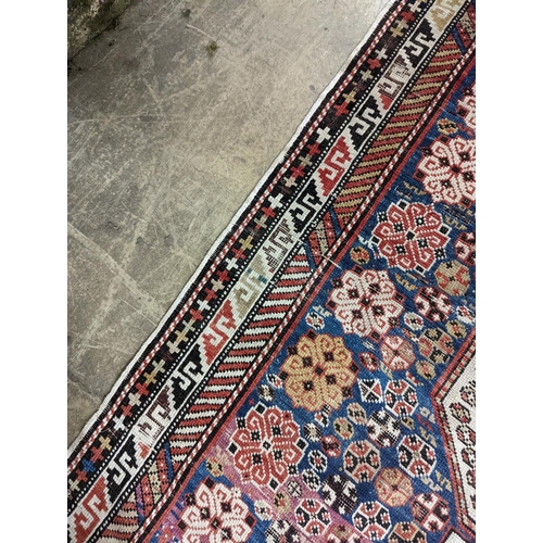 50 - A Shirvan rug, 126 x 102cm