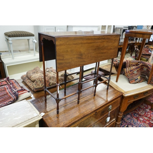 62 - An Edwardian mahogany spider leg table, width 83cm, depth 29cm, height 72cm