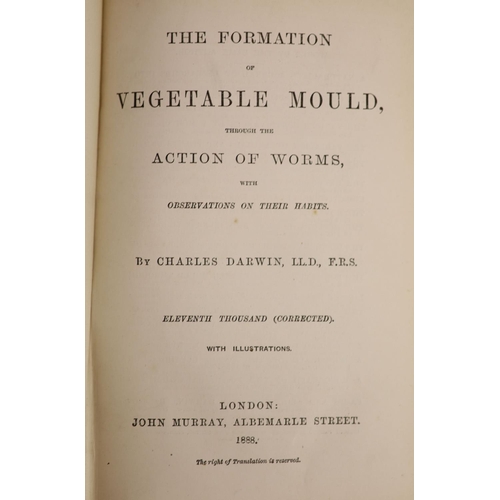 134 - °  Darwin, Charles - 6 works - The Origin of Species, 6th edition, with folding table, 1886; The Var... 