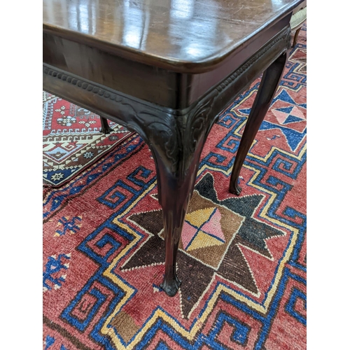 202 - A George II mahogany silver table, width 83cm, depth 55cm, height 69cm