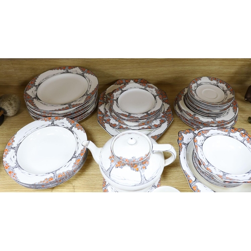 420 - Crown Ducal 'Orange Tree' tea and dinner ware