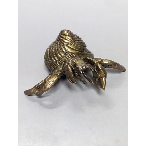 476 - A pair of bronze crabs, largest 22.5 cms wide.