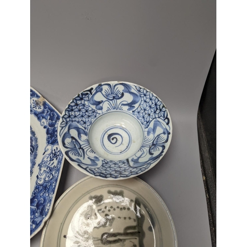 486 - An 18th century Chinese export blue and white meat platter, 38 cms wide, and other Oriental tablewar... 