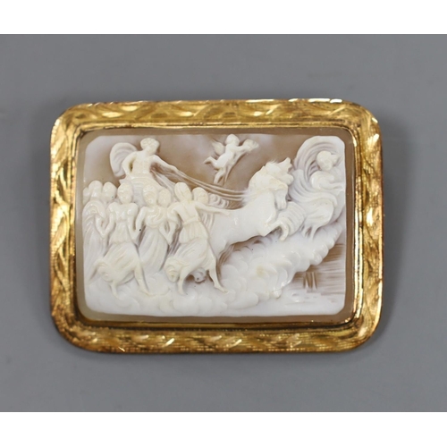 945 - A yellow metal amounted rectangular cameo shell brooch, carved with figures cherubs and chariot, 50m... 