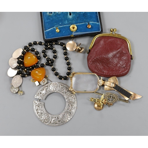 946 - Mixed jewellery including two 9ct gold studs, a 9ct gold and enamel brooch, gross 5 grams and other ... 