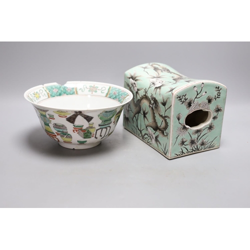 342 - A Kangxi famille verte bowl, 20cm (a.f.) and a Chinese Dowager Empress-pattern pillow with dragons... 