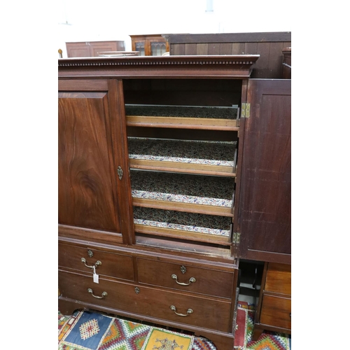 16 - A George III mahogany linen press, length 125cm, depth 64cm, height 174cm
