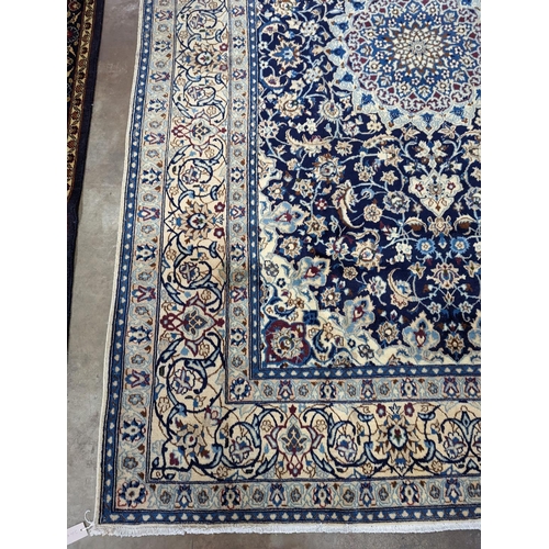 49 - A fine Nain carpet, 290 x 190cm