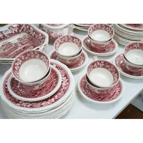 1371 - A Spode Pink Tower pattern part dinner service