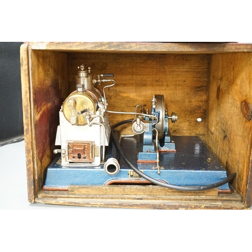 1397 - A Marklin spirit-fired live steam stationary engine with 10cm flywheel, 1920’s, and a smaller statio... 