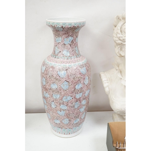1418 - A large Chinese enamelled porcelain vase, 62cm
