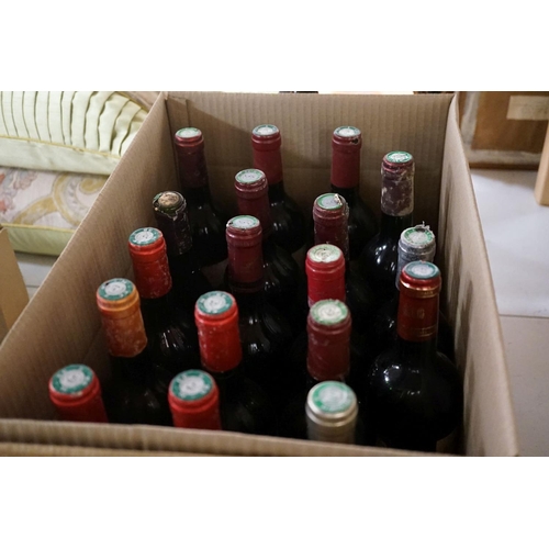 1571 - 38 various bottles of wine