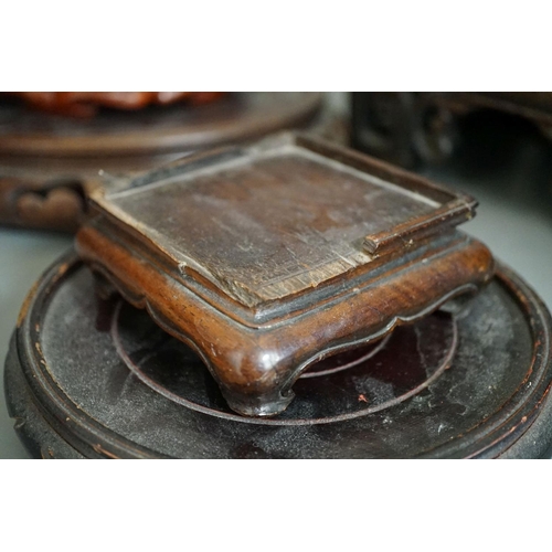 1577 - Chinese and Oriental hardwood stands