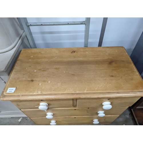 1022 - A small Victorian pine chest of four drawers, width 82cm, depth 42cm, height 81cm