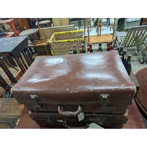 1049 - Two vintage suitcases, larger length 61cm, width 35cm, height 19cm