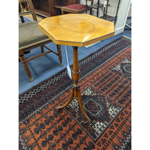 1082 - A Sheraton revival satinwood tripod table, with inlaid octagonal top, width 30cm depth 26cm height 6... 