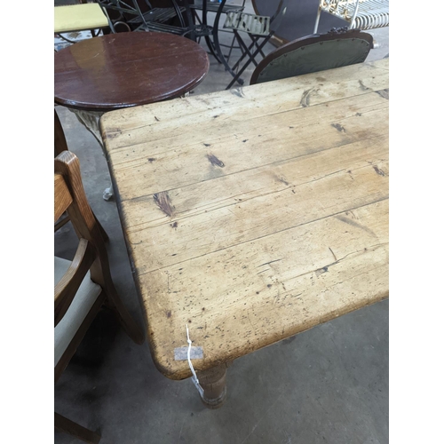 1109 - A Victorian pine kitchen table, fitted drawer, width 120cm, depth 86cm, height 74cm