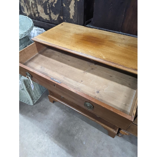 1146 - A Regency mahogany two part chest of four long drawers, width 100cm, depth 50cm, height 102cm... 