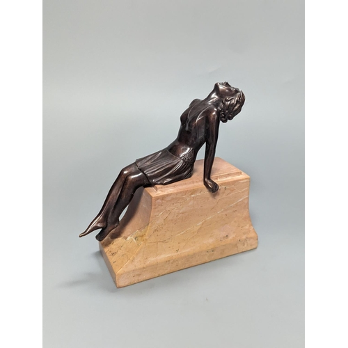 1256 - A French Art Deco style bronze of a reclining lady, on marble plinth 18cm