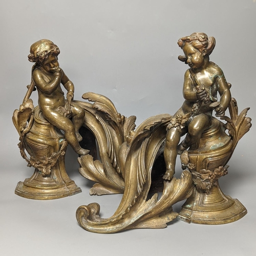 1282 - A pair of 19th century French bronze putti chenet 31cm