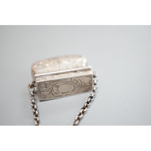 1802 - A Victorian novelty silver vinaigrette, modelled as a handbag, John Tongue, Birmingham, circa, 1840 ... 