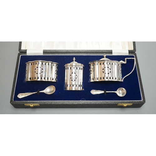 1812 - A modern cased three piece silver condiment set, by A. Chick & Sons Ltd, London, 1971.