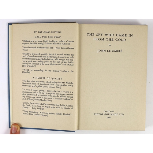 146 - ° ° Le Carre, John - The Spy Who Came In From the Cold, 1st edition, 8vo, in unclipped d/j, with spi... 
