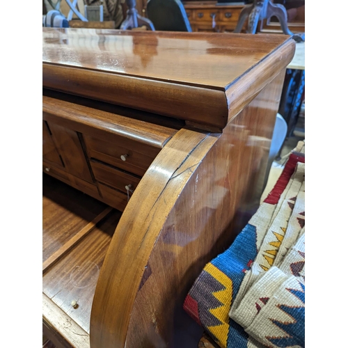 1070 - A reproduction cylinder bureau, width 110cm, depth 58cm, height 115cm