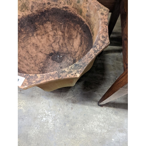 1093 - A large shaped circular terracotta garden planter, diameter 66cm, height 52cm