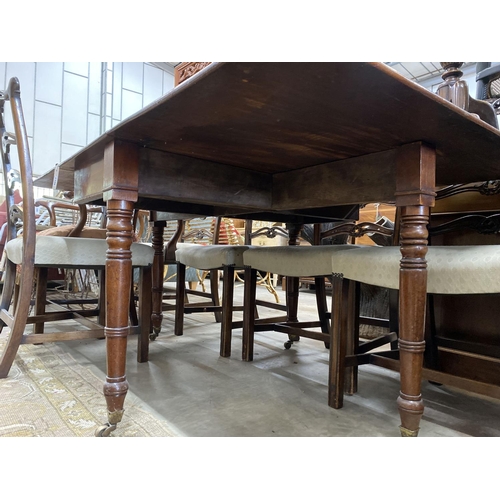 1106 - A Regency rectangular mahogany drop leaf dining table, 160cm extended, width 105cm, height 71cm... 