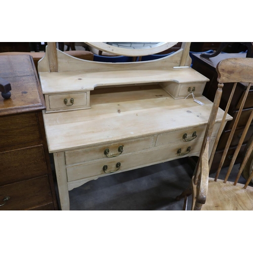 1162 - An Edwardian pine dressing table, width 106cm, depth 51cm, height 154cm together with a Victorian el... 