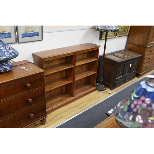 1195 - A modern pine open fronted bookcase, length 130cm, depth 29cm, height 100cm