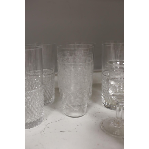 1372 - A set of six Val St. Lambert glass tumblers together with other drinking glassware (qty)... 